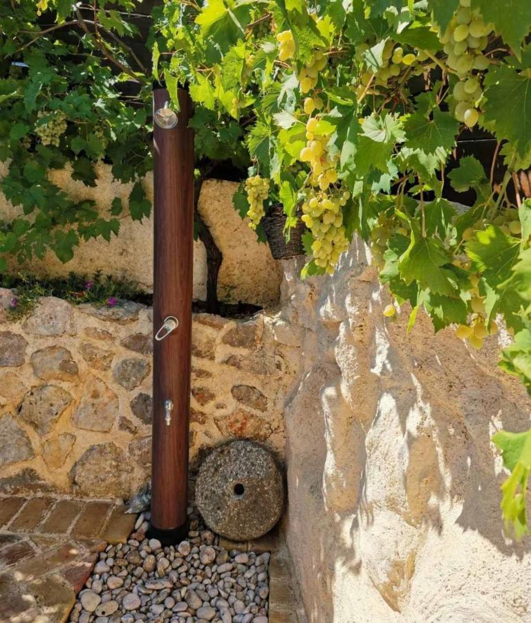 Villa Festina Lente - Cosy & Authentic Villa With Private Heated Pool Dobrinj Exterior foto