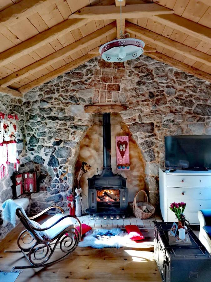 Villa Festina Lente - Cosy & Authentic Villa With Private Heated Pool Dobrinj Exterior foto